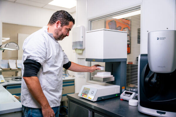 Smart-Dentals-3W-LR-15 Smart-Dentals-3W-LR-15