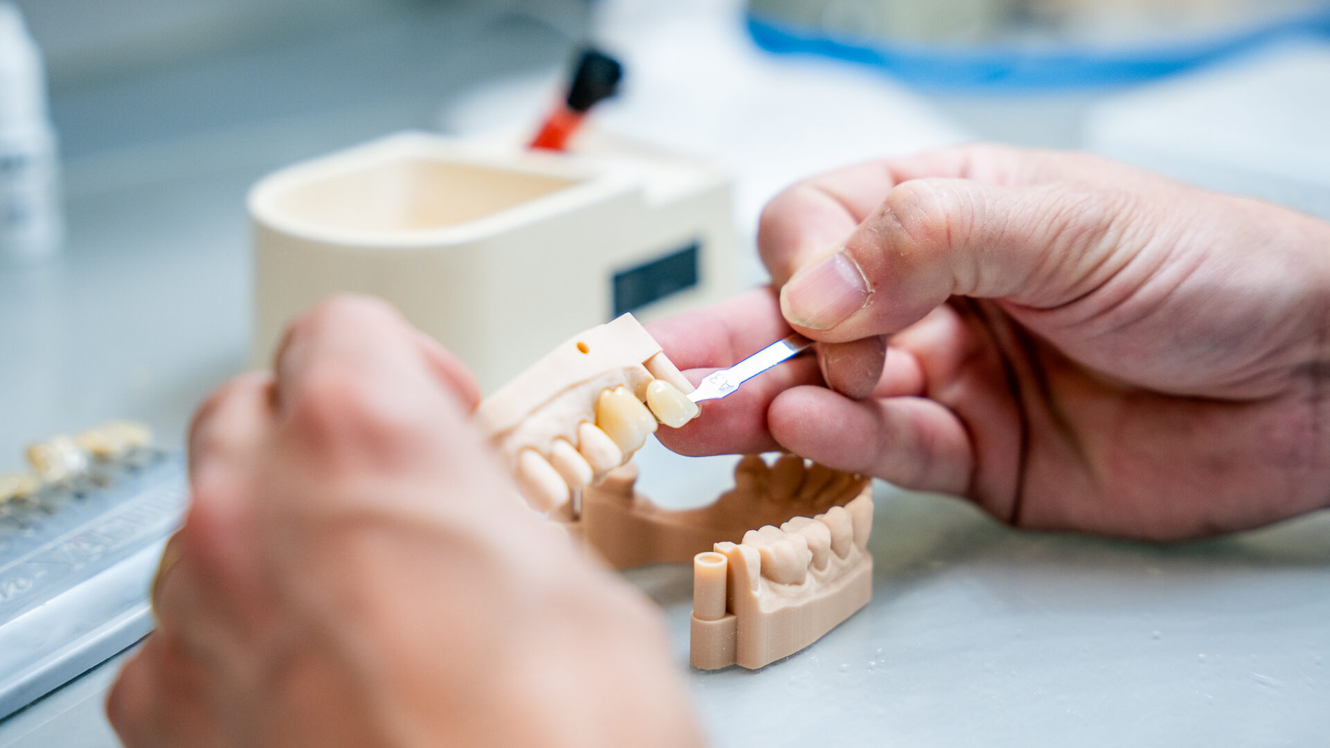 Smart Dentals - 3W - LR-28 Smart Dentals - 3W - LR-28